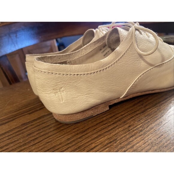 FRYE Pointed Toe Ivory Cream Leather Cap Toe Oxford Shoe Size 7 M - Picture 3 of 12